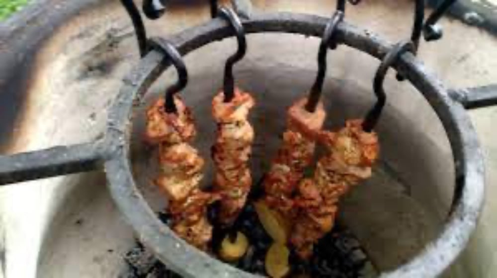 Свиняча Шия