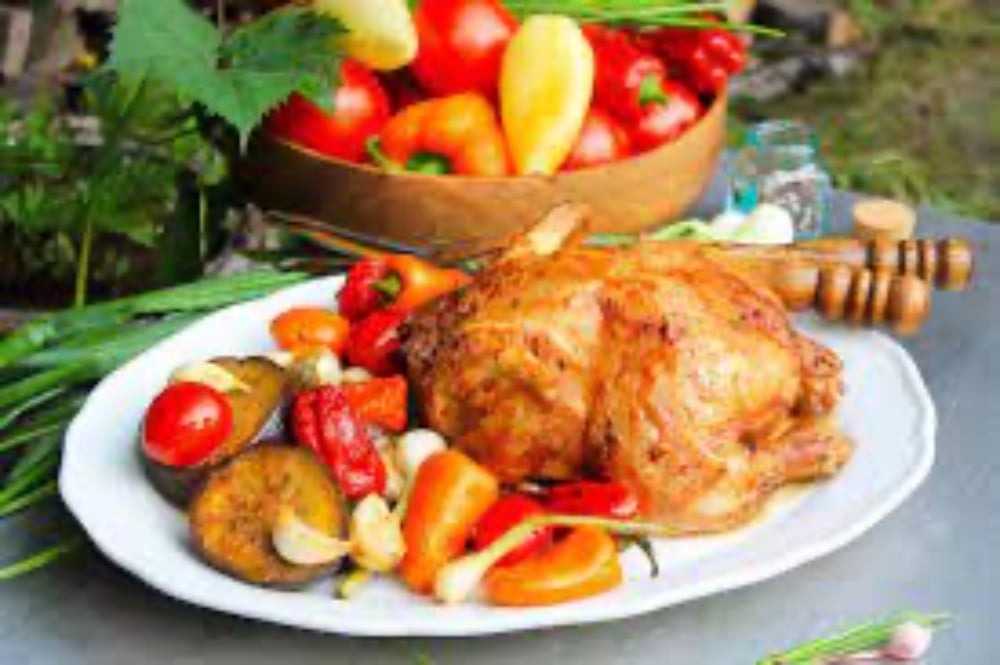 Курча в тандирі з овочами