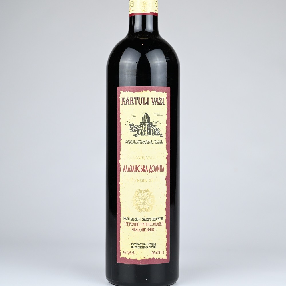 Вино чер/н.сол "Алазанська долина" КВ.0.75.11%\Semi-sweet red wine "Alazanskaya Dolina"