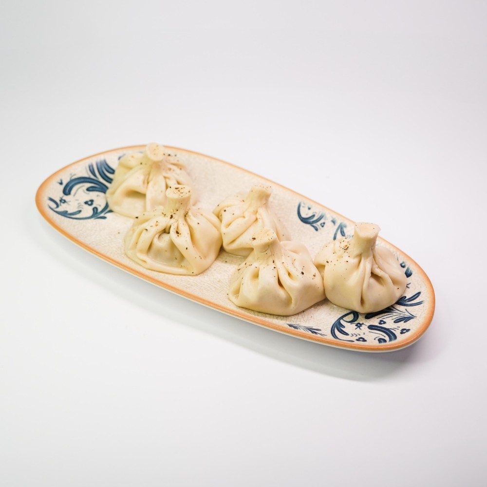 Хінкалі з сулугуні та зеленню\Hinkali with suluguni cheese and herbs