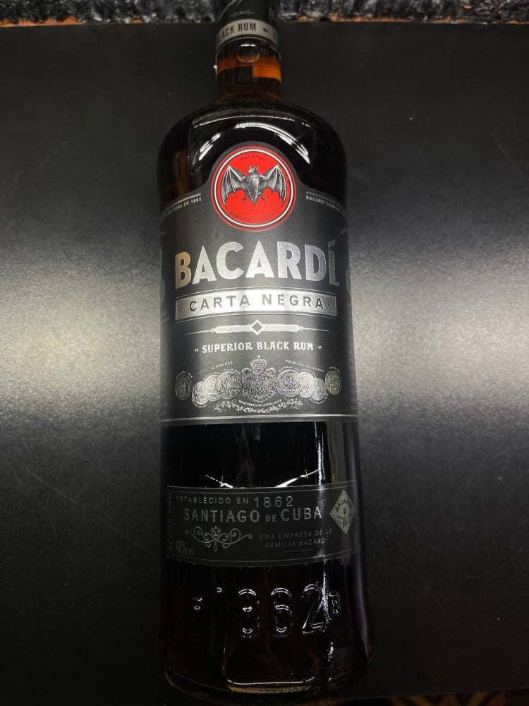 Bacardi Carta Negra