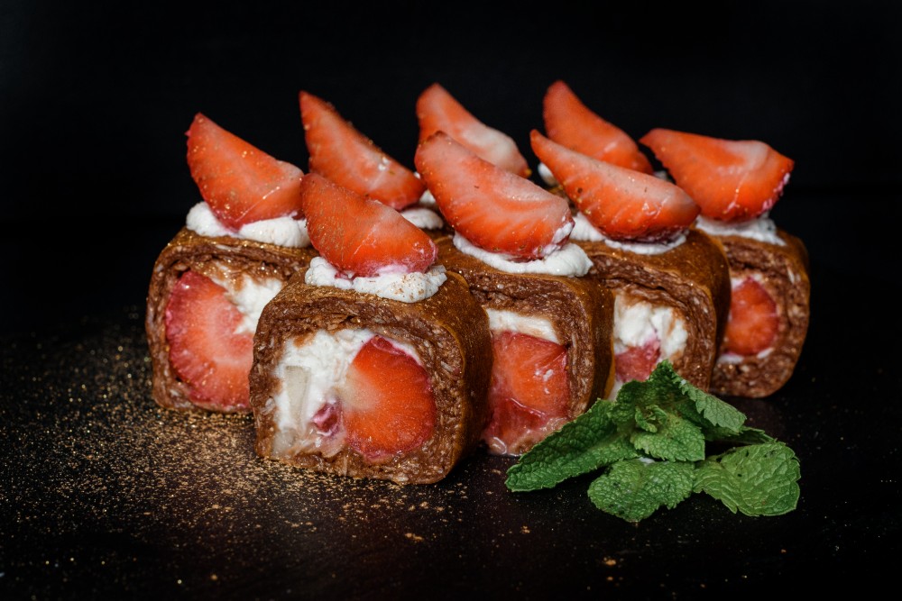 Акція Сезонний HandRoll SweetFruit (порізаний)