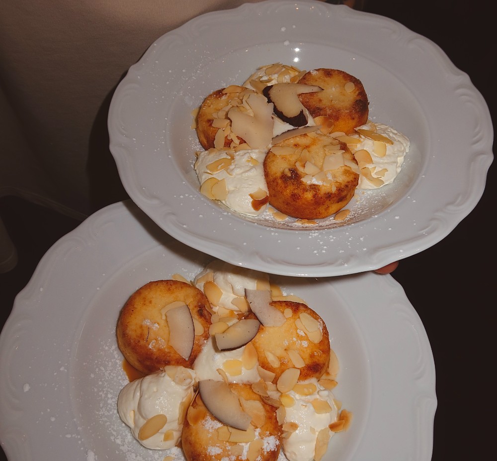 Сирники з кремом маскарпоне