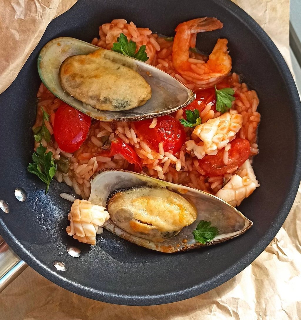 Паелья з морепродуктів 350 г
