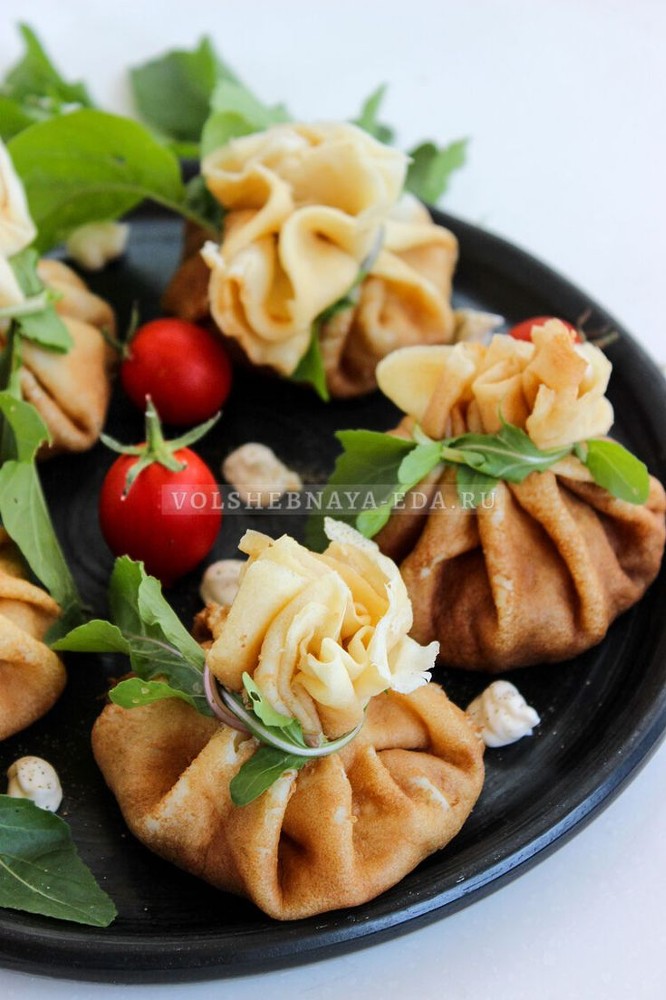 Млинці з куркою та грибами