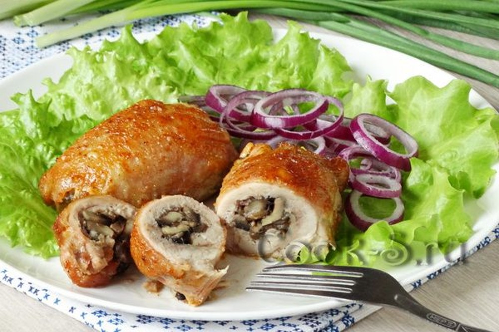Крученики з сиром та грибами