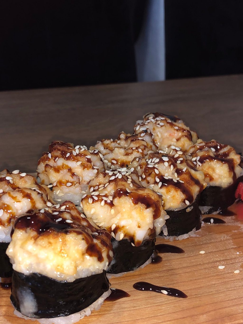 Запечений рол з креветкою