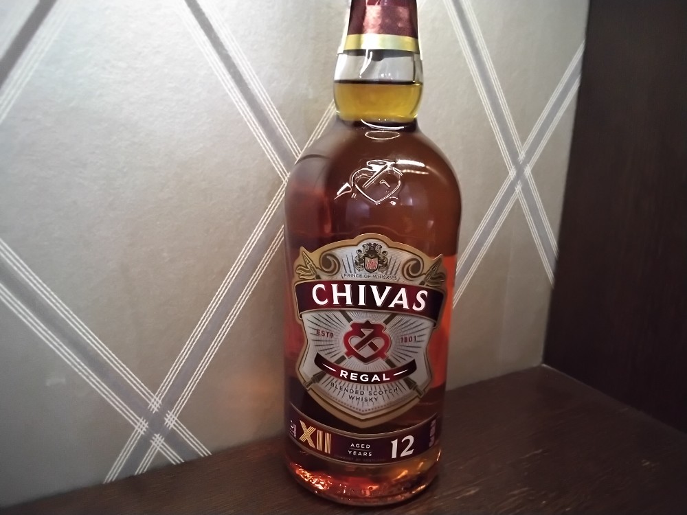 Chivas regal 12 50