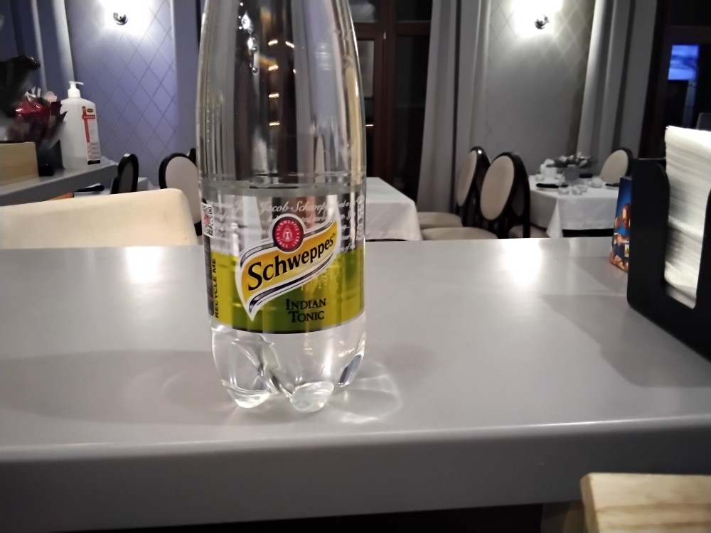 Schweppes indian tonic 750
