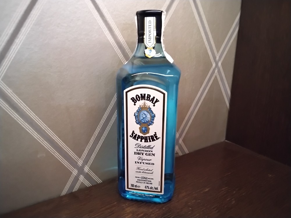 Bombay Sapphire 50