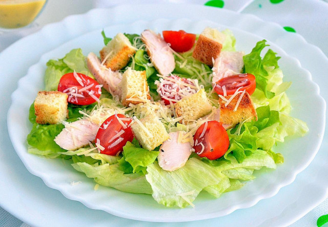 Салат Цезар з куркою 300г