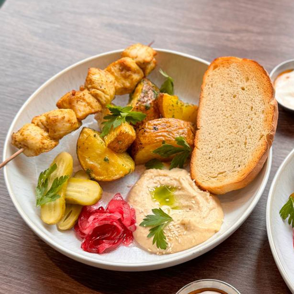 Курячий шашлик із картоплею 