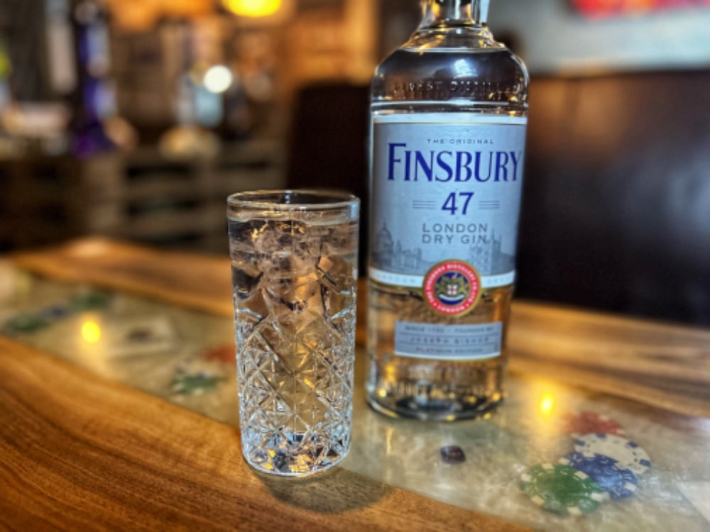 Gin and Tonik