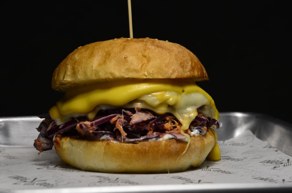 Бургер 4 сири 390 грам GLOVO