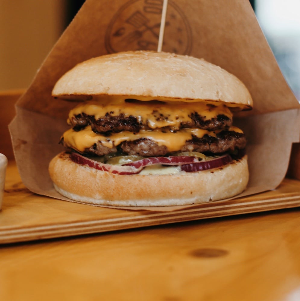 Дабл бургер 390 грам GLOVO