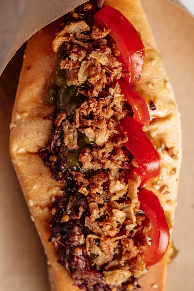 Хот дог з рваною телятиною Glovo