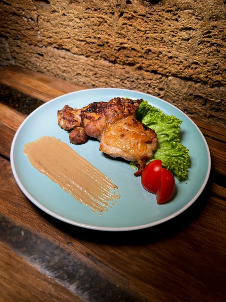 Курячі бедра "CHICKEN"
