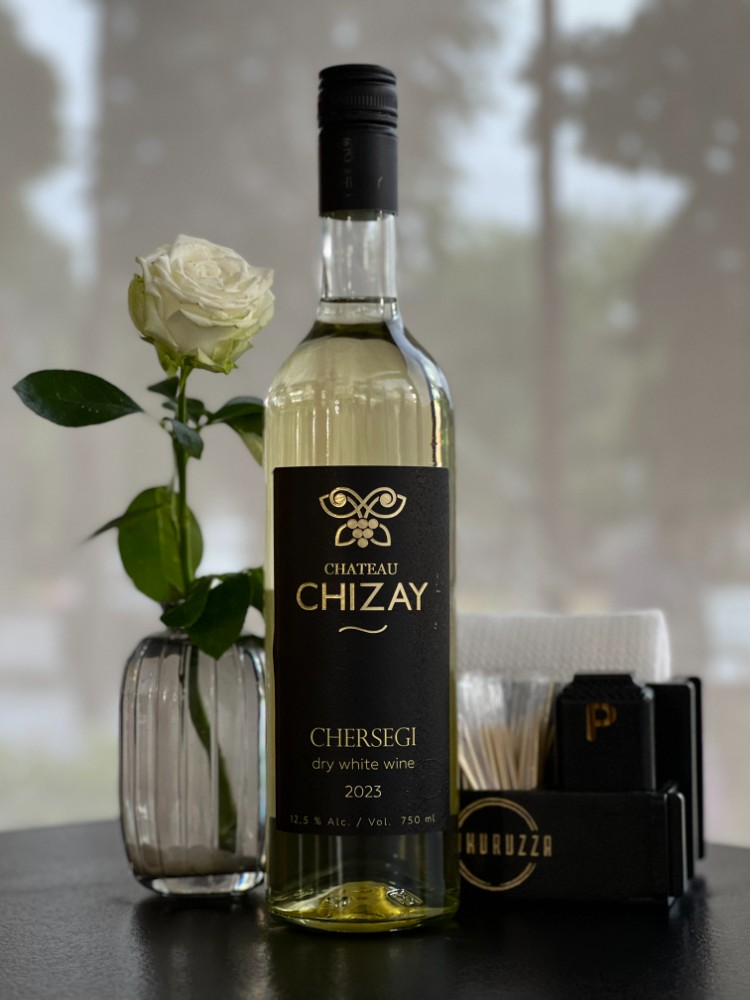 Вино TM "Chateau Chizay" "Черсегі" біле сухе
