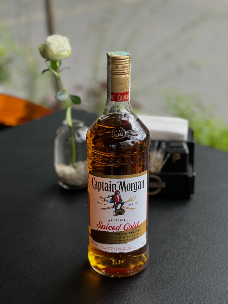 Ром Сapitan Morgan СП Голд