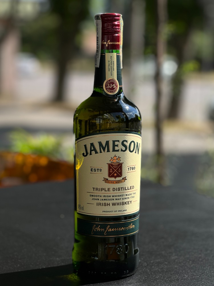 Віскі Jameson