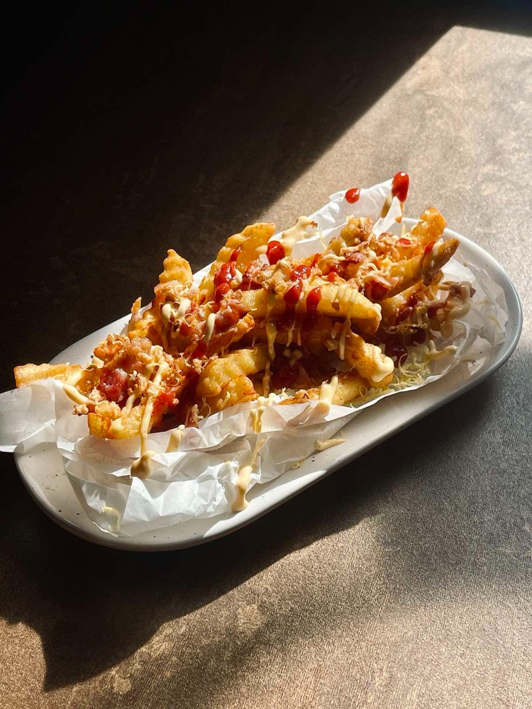 Фрі з беконом