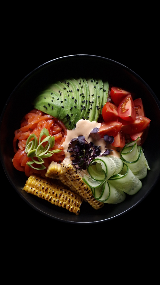 Поке з лососем 