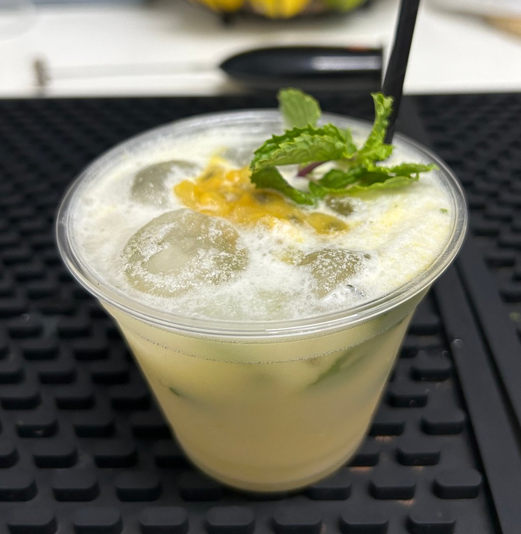 Passion Fruit Coconut Mojito 