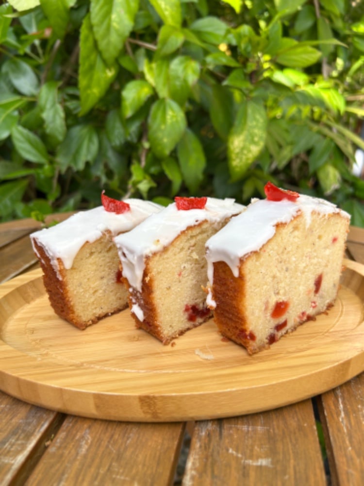 Cherry Coconut Cake (Sun/Mon)