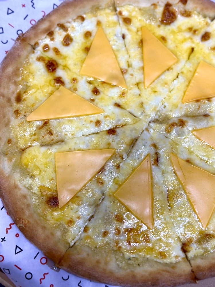 Піца Сирна (0.680гр)