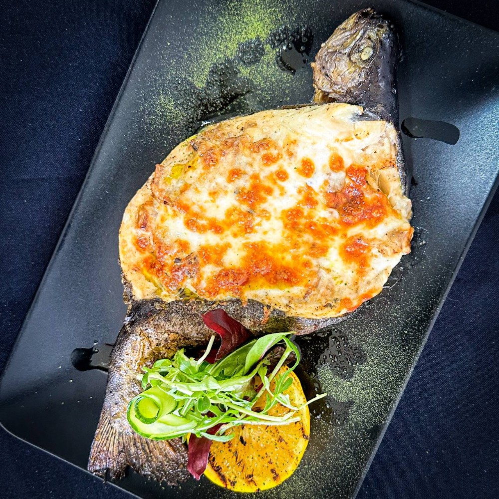 Форель з грибним соусом