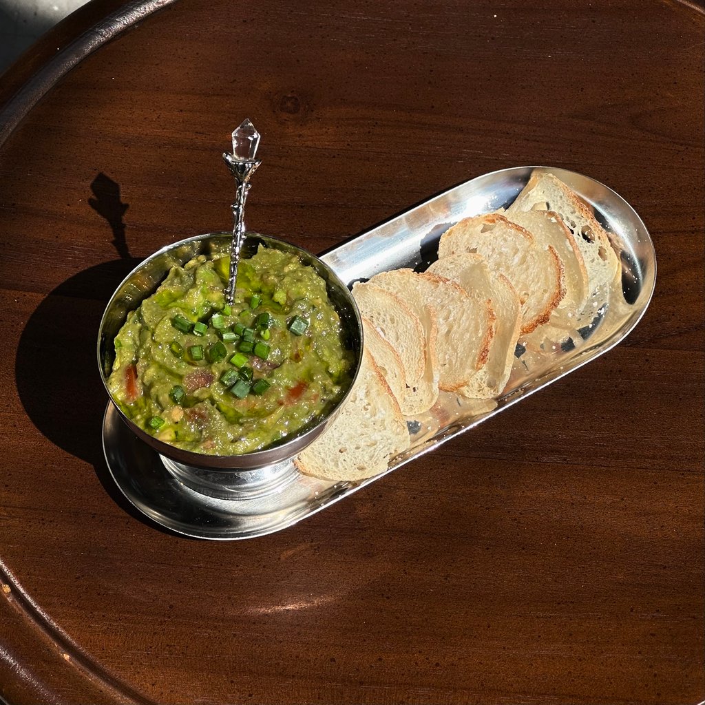 Guacamole & Baguette Chips