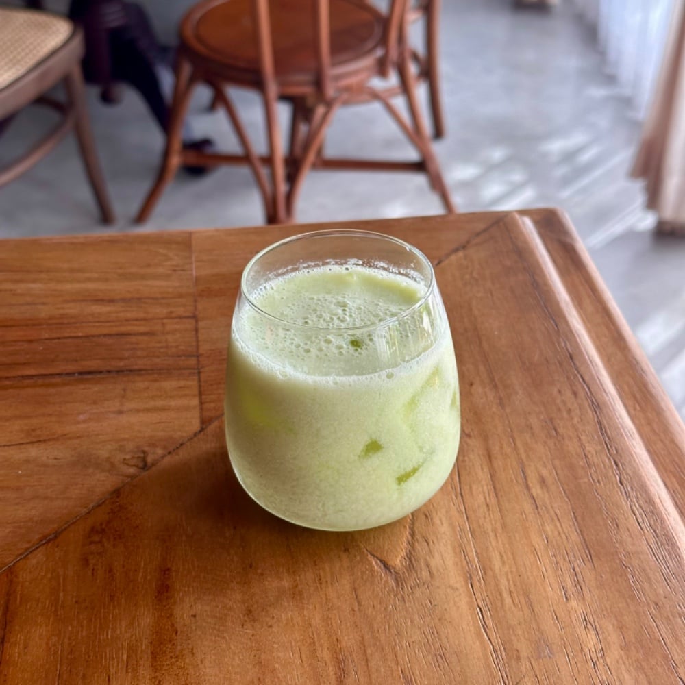 Cucumber white d