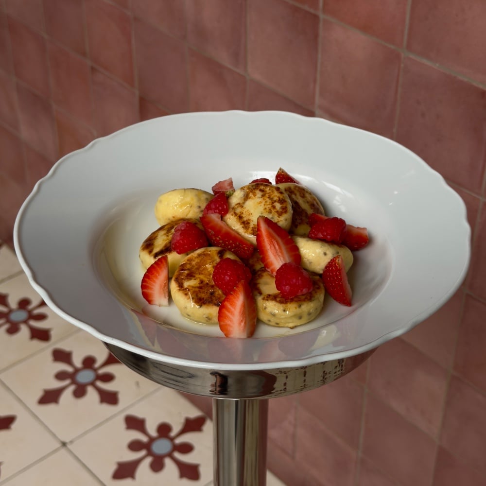 Mini Syrnyky with chia seeds 