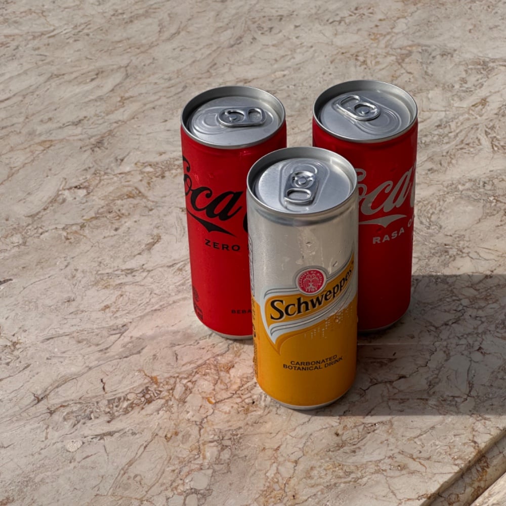 Schweppes tonic water d