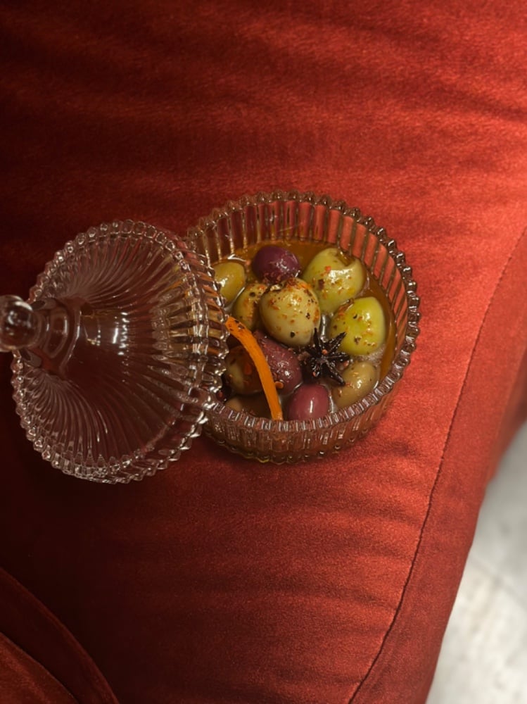 Olives / orange / anise star f