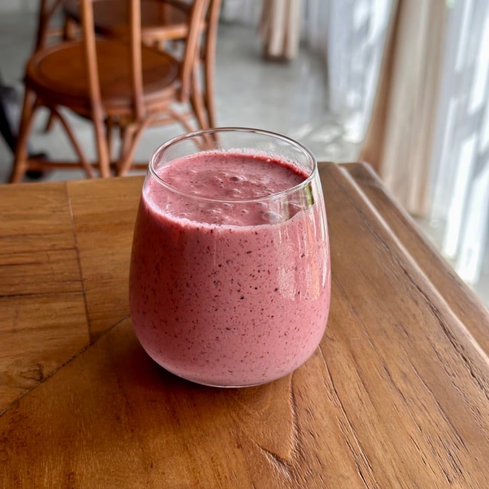 Mango berries d