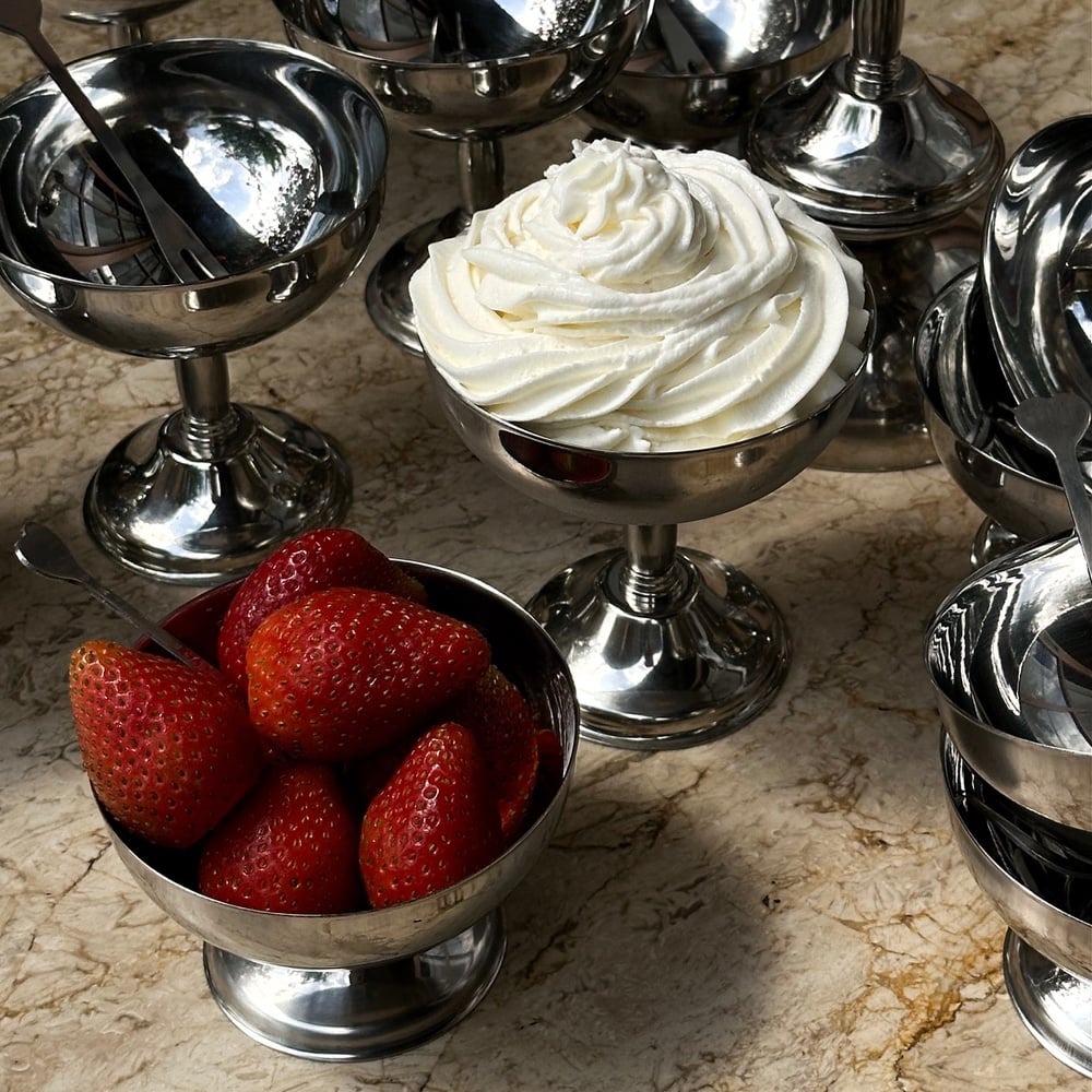 Strawberry À La Crème