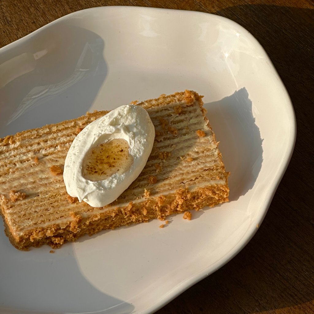 Honey Cake "Medovyk"