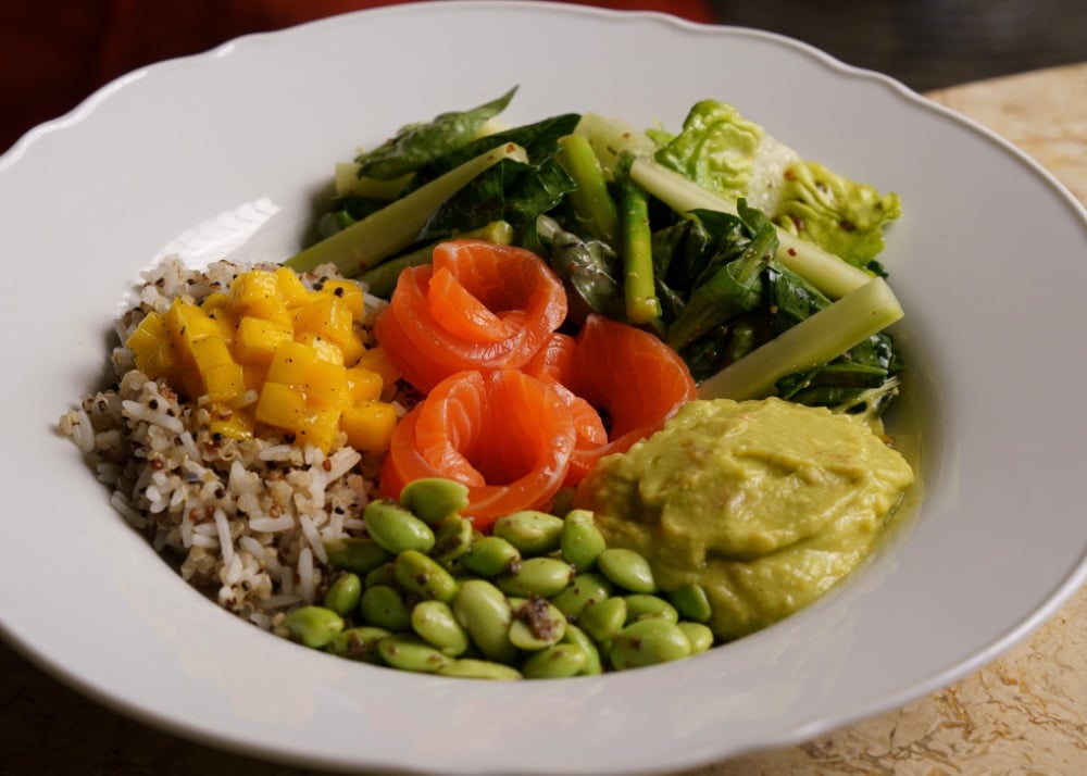 Salmon green bowl d