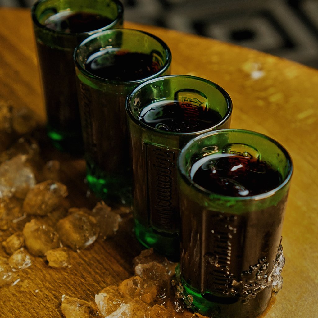 Jägermeister set for4