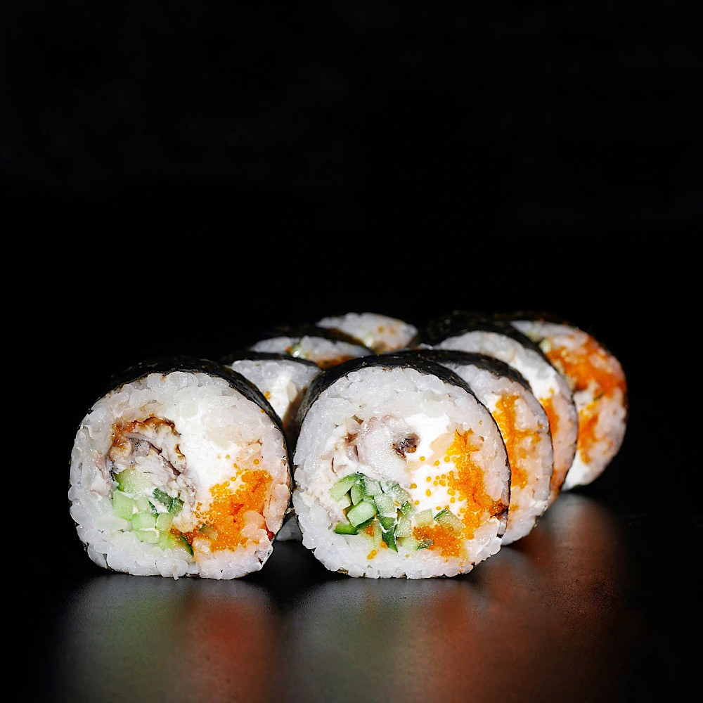 Футомакі з вугрем