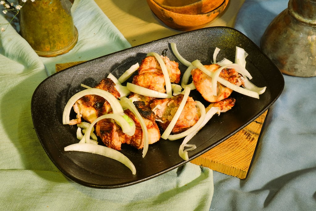 მწვადი ღორის / Pork Skewer
