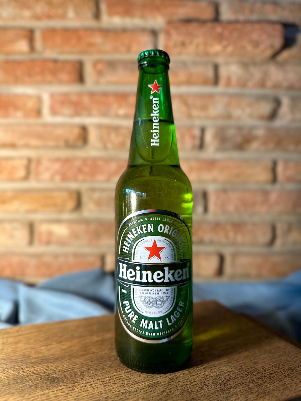 ლუდი "ჰეინეკენი" / Beer "Heineken"
