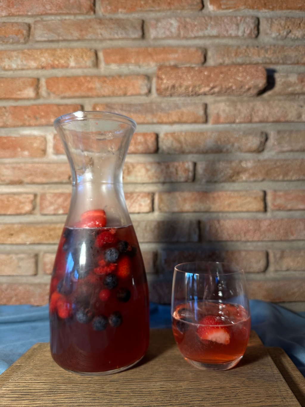 ჩვენი ლიმონათი კენკრის დეკანტერით / Homemade Berry Lemonade with Decanter