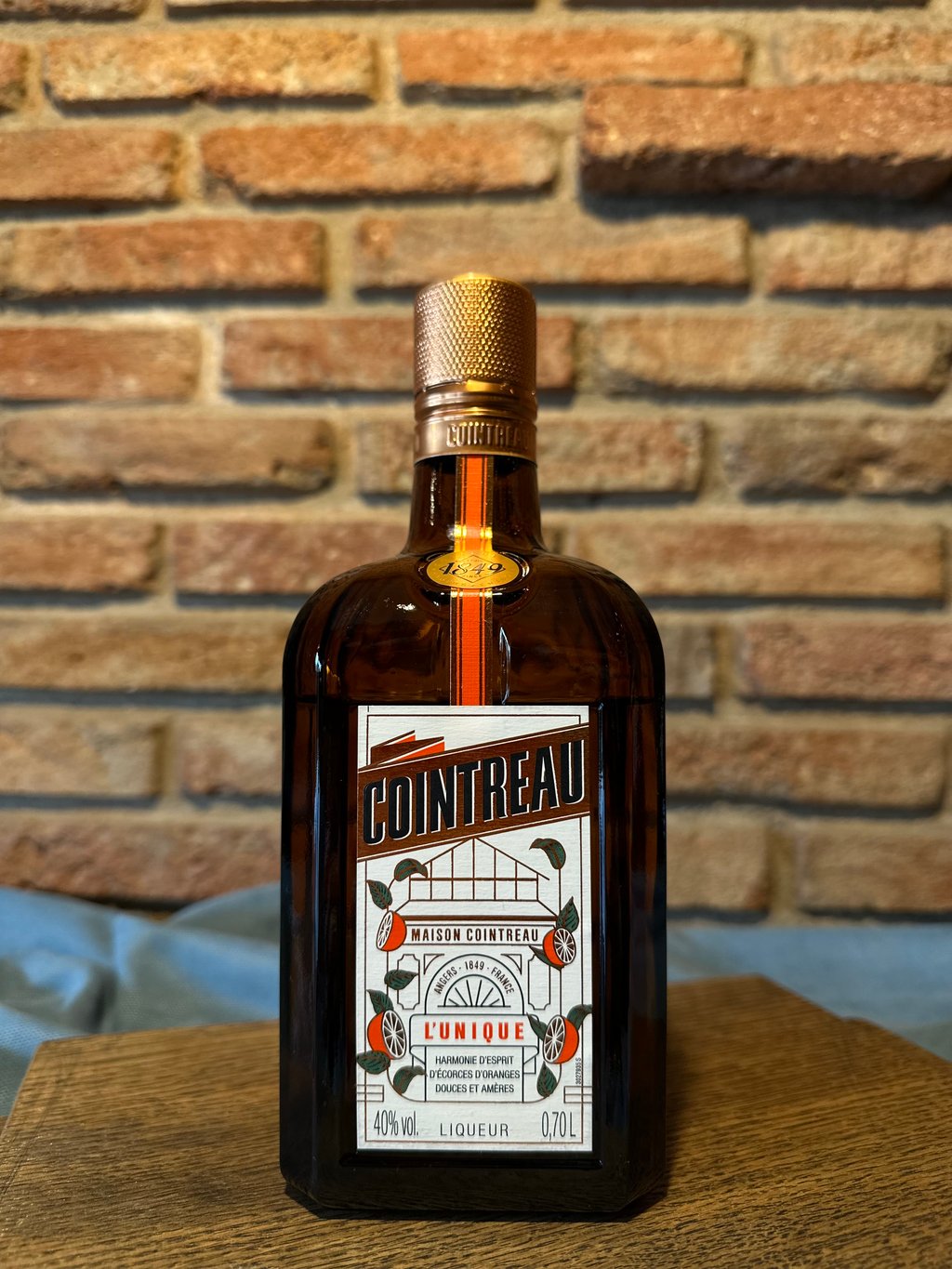 კუანტრო-ჭიქა / Cointreau glass