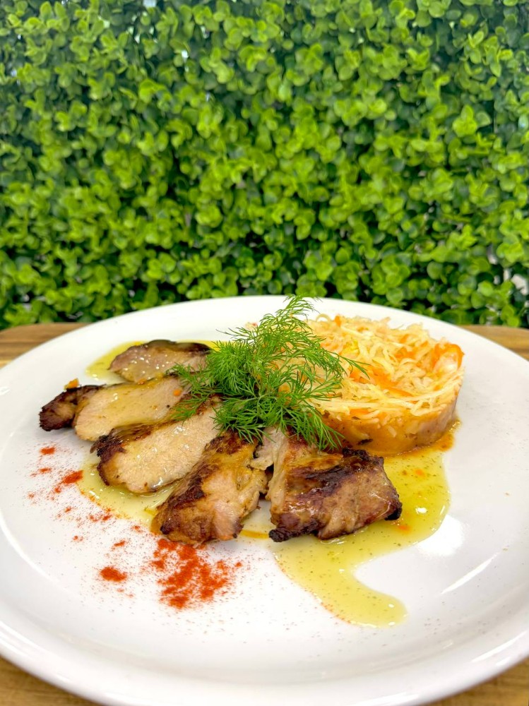 Стейк зі свинини