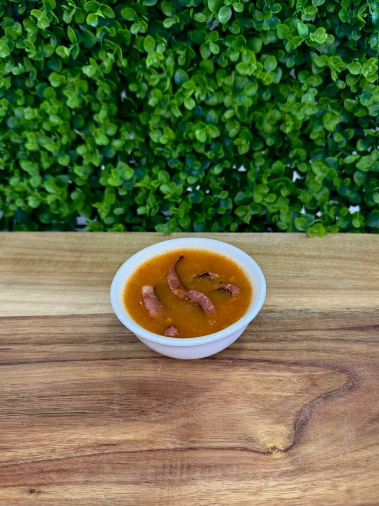 Підлива з ковбаскою