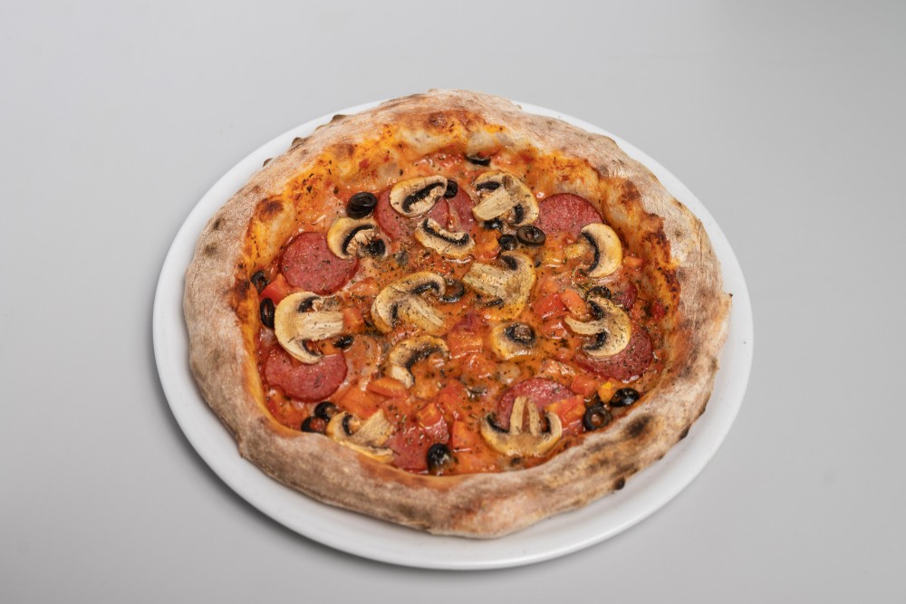  Піца капрічоза, шт