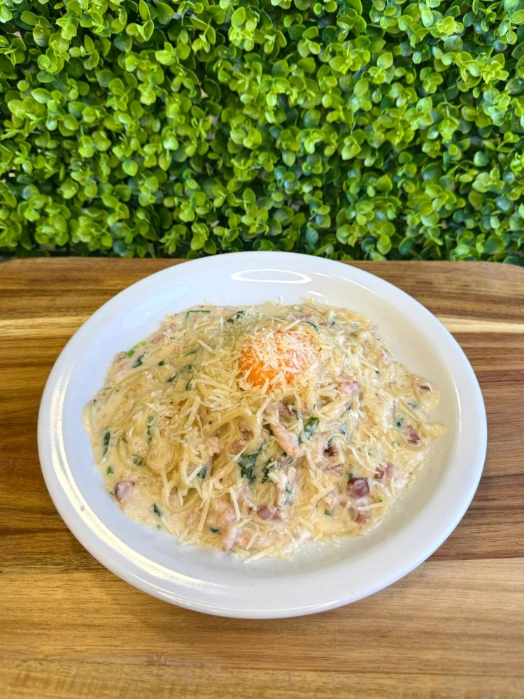 Карбонара з жовтком