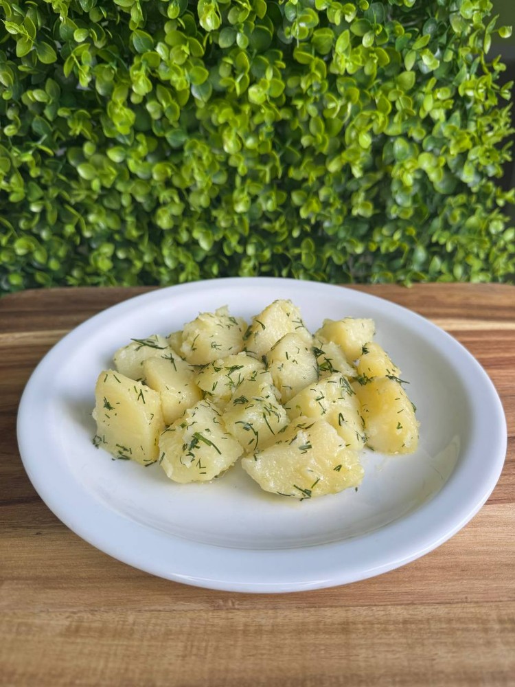 Картопля з зеленню